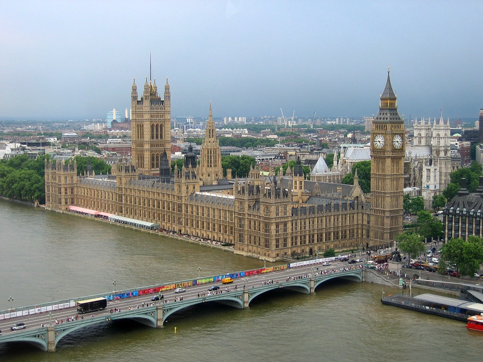 Le parlement anglais à Westminster rwanda
