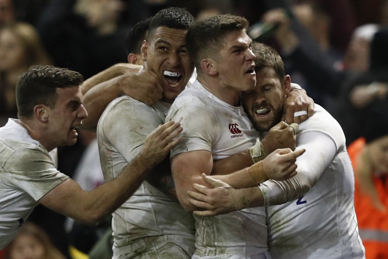 La joie des Anglais après l'essai de la victoire signé Elliot Daly à cinq minutes de la fin du match (Adrian Dennis / AFP).