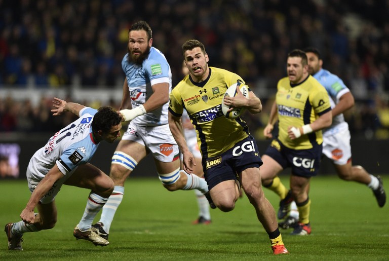 Clermont prend le bonus contre Bayonne et retrouve la première place du TOP 14 (Thierry Zoccolan / AFP).