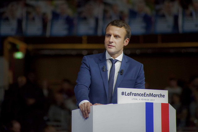 Affaire Ferrand : Macron estime que la presse ne doit pas "devenir juge" 