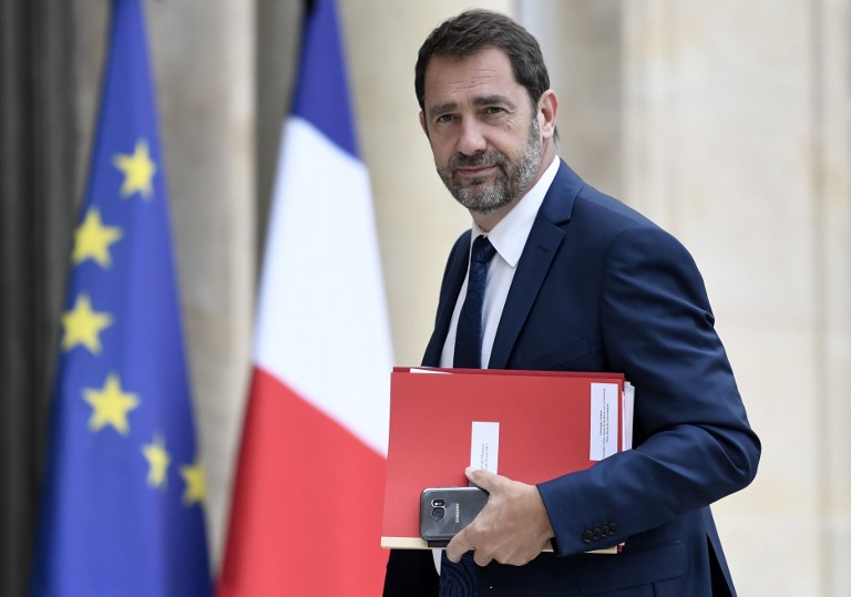 Pour Christophe Castaner, "l'objectif de l'État n'est pas de nationaliser STX" 