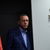 La Turquie ne peut pas adhérer à l'UE sans respecter la démocratie, selon Juncker