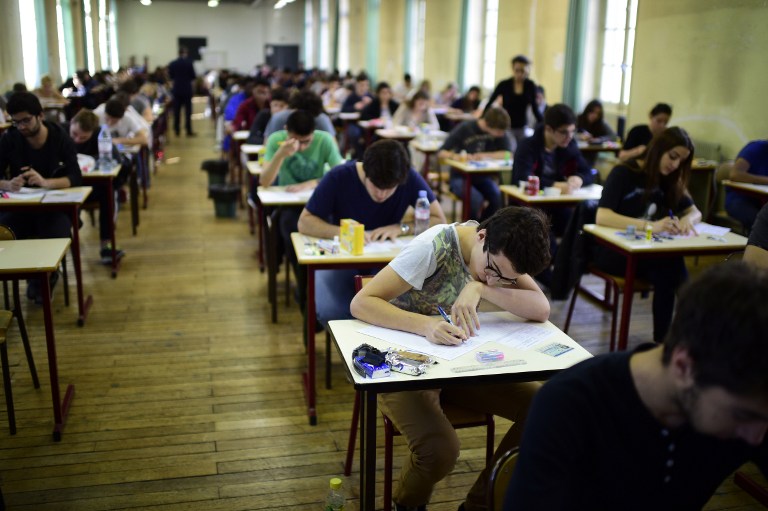 Plateforme APB : 65 000 jeunes toujours sans affectation à l'université