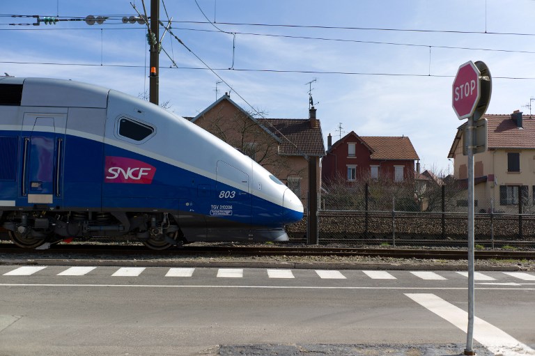 Le trafic ferroviaire rétabli dans le sud-est après une nuit de galère 