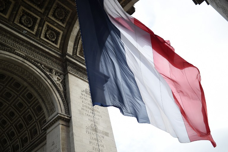 Drapeau français (©STEPHANE DE SAKUTIN - AFP)