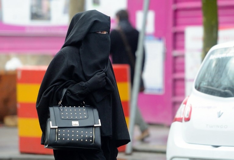 Témoignage Condamnée Pour Port Du Niqab Elle Réclame Une