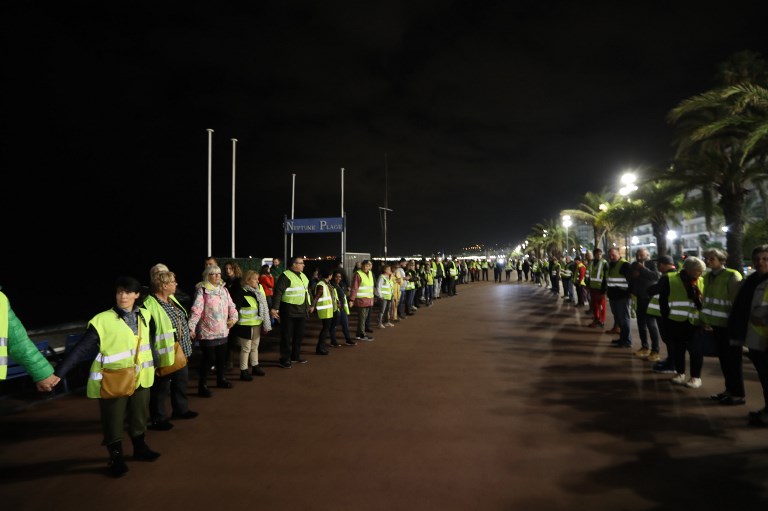 Le Gouvernement Doit Il Rencontrer Les Gilets Jaunes