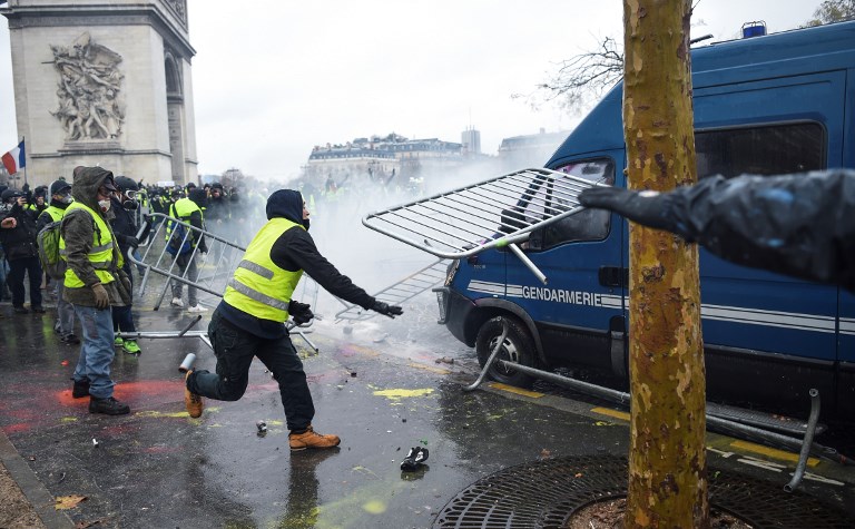 Cétait La Guerre Le Propriétaire Dun Hôtel Particulier