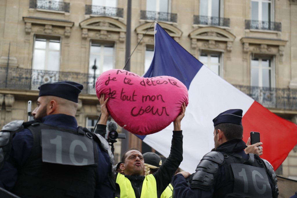 galeries lafayette gilet