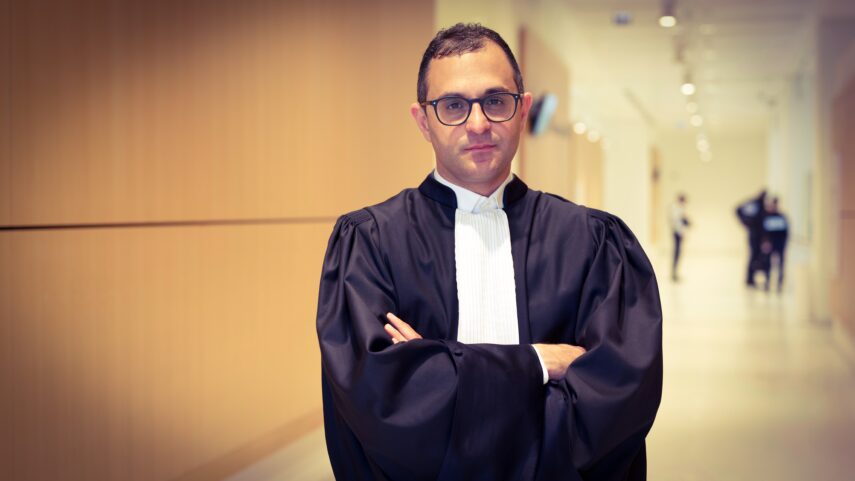 Arash Derambarsh lance un appel au président de la République pour "une journée d'hommage officiel aux morts du Covid-19.