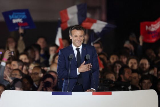 Emmanuel Macron réélu président