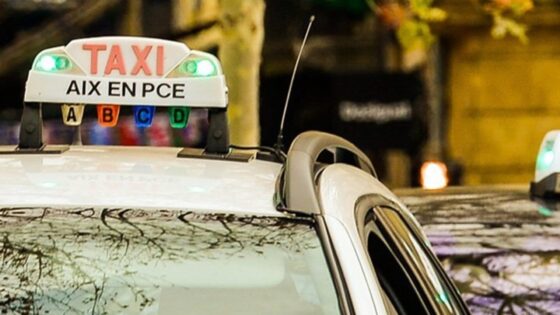 Carburants : « Jusqu’à 700 euros de plus par mois », l’équation impossible des taxis