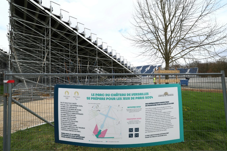 Le site d'une future infrastructure des Jeux olympiques et paralympiques de Paris 2024 au château de Versailles, le 29 mars 2024