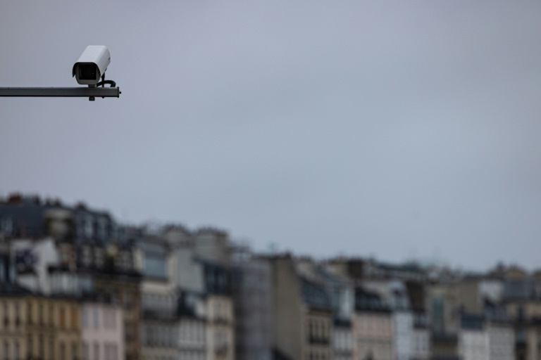 Une caméra de vidéosurveillance à Paris, le 25 février 2024