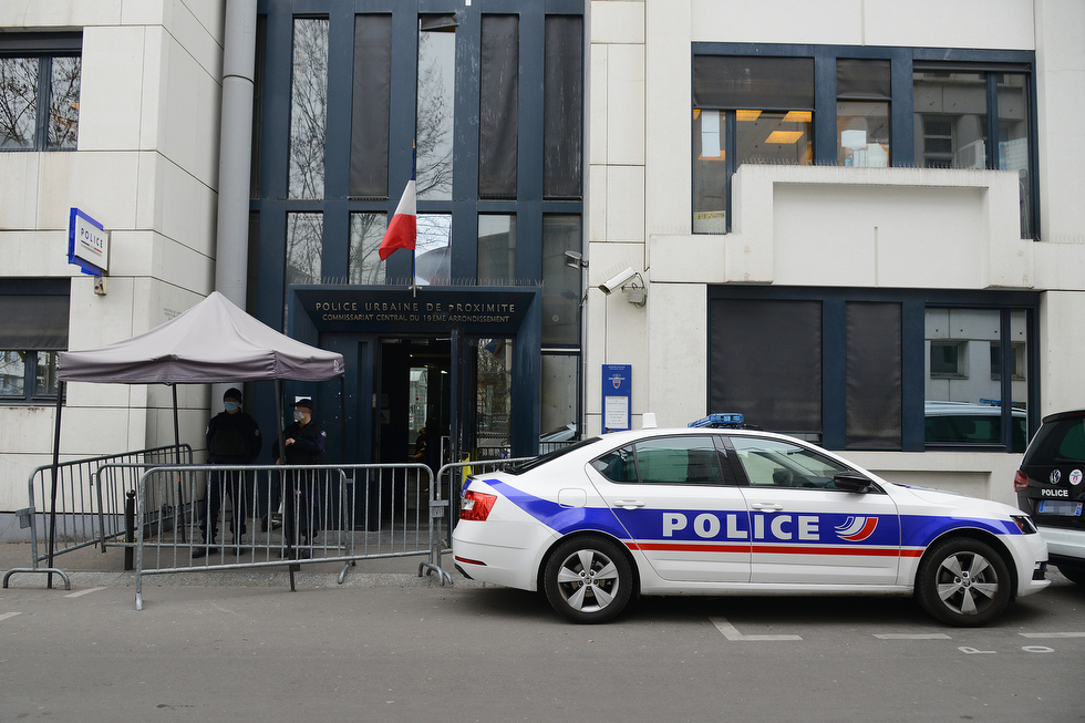 Plainte en ligne : un outil censé désengorger la justice mais qui crée de nouvelles tensions