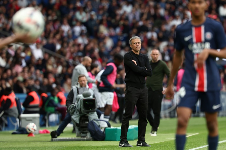 L'entraîneur du PSG, Luis Enrique, lors du match entre Paris et Le Havre, au Parc des Princes, le 19 avril 2025