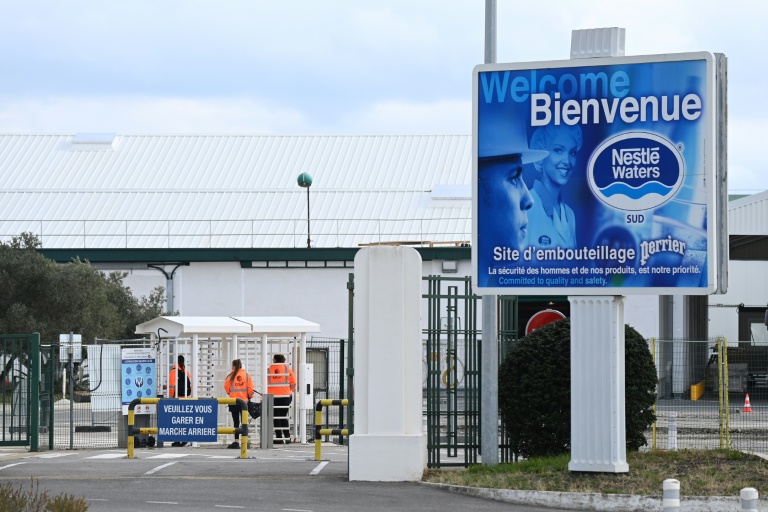L'entrée de l'usine Perrier à Vergèze, le 7 février 2025 dans le Gard