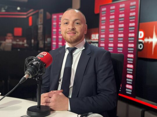 Matthieu Valet au micro de Sud Radio, ce lundi 21 avril 2025.