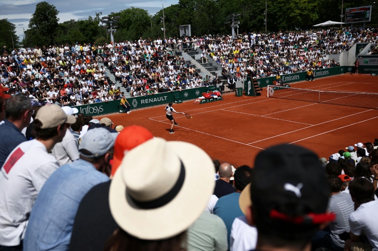 Le court N.14 lors du match entre Alexander Bublik et Alex De Minaur, à Roland-Garros, le 29 mai 2025.