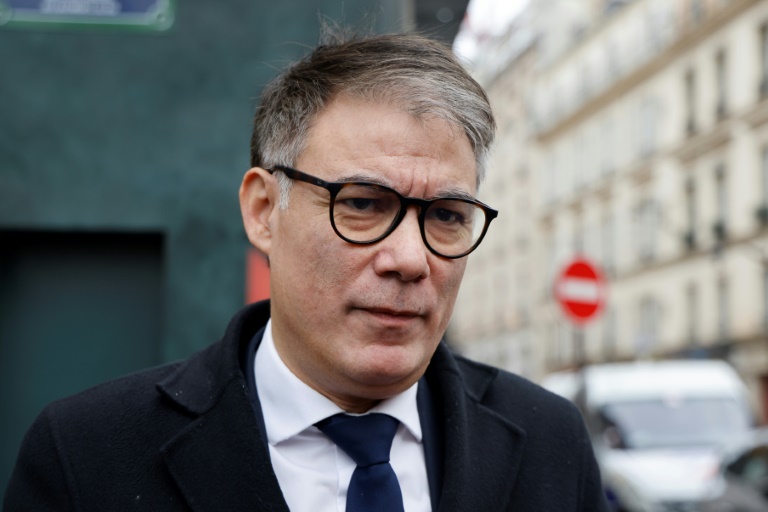 Le premier secrétaire du PS Olivier Faure à Paris le 20 février 2025