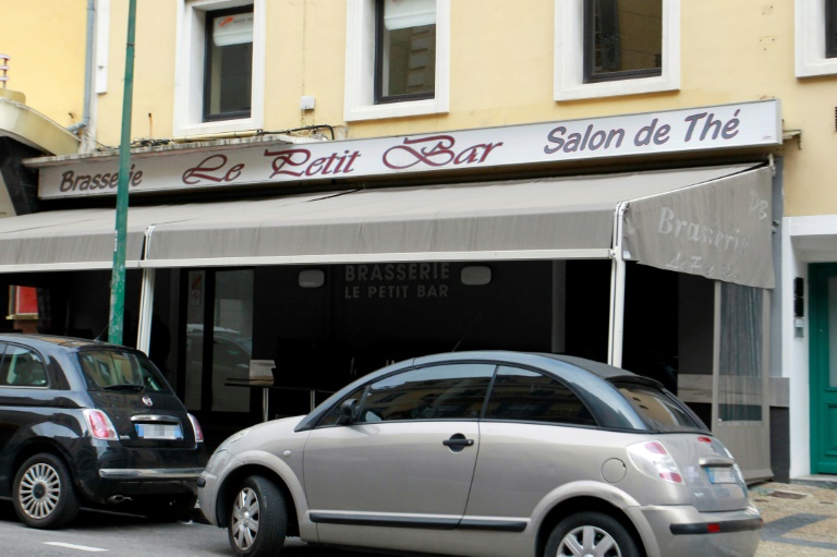 L'établissement Le Petit Bar, le 8 avril 2013 à Ajaccio, en Corse