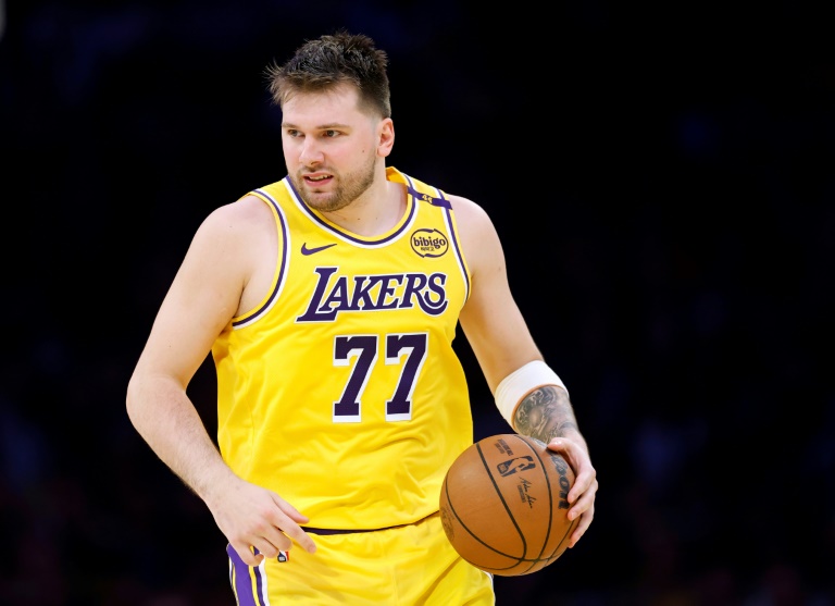 Luka Doncic, la star slovène des Los Angeles Lakers, lors du dernier match de play-off contre les Minnesota Timberwolves, le 30 avril 2025 à Los Angeles