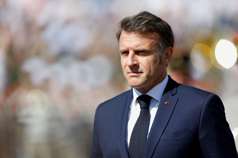 Emmanuel Macron le 30 avril 2025 à Aubagne (Bouches-du-Rhône) lors d'une cérémonie militaire commémorant la bataille de Camerone