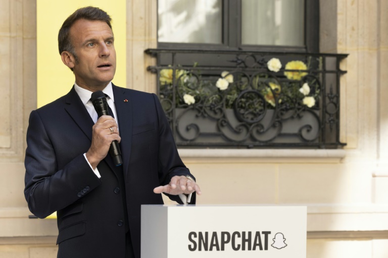 Le président Emmanuel Macron à Paris, le 19 mai 2025