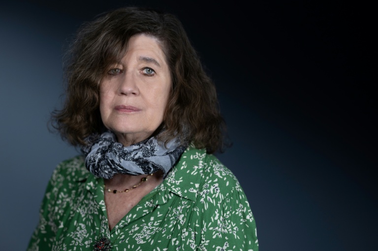 La Contrôleure générale des lieux de privation de liberté (CGLPL) Dominique Simonnot, lors d'une séance photo à Paris le 9 mai 2025