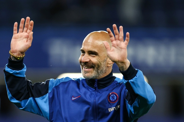 L'entraîneur italien de Chelsea, Enzo Maresca, à la fin d'un match de Premier League contre Manchester United, à Londres, le 16 mai 2025