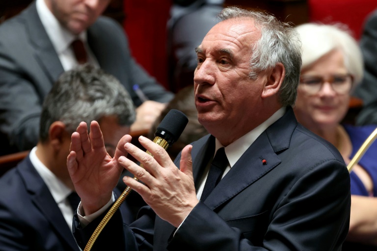 Le Premier ministre François Bayrou, le 17 juin 2025 à l'Assemblée nationale, à Paris, lors d'une séance de questions au gouvernement