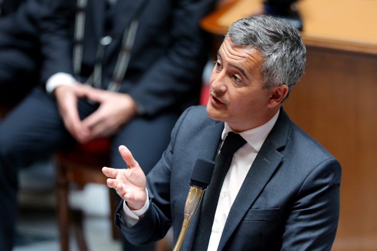 Le ministre français de la Justice, Gerald Darmanin, s'exprime lors d'une séance de questions au gouvernement à l'Assemblée nationale française, à Paris, le 10 juin 2025