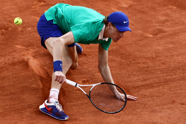 L'Italien Jannik Sinner en finale de Roland-Garros, contre Carlos Alcaraz, le 8 juin 2025 à Paris