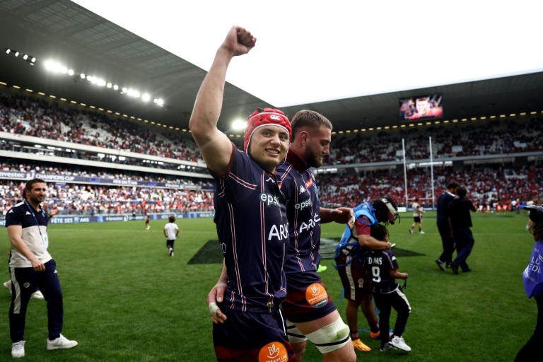 L'ailier de Bordeaux-Bègles Louis Bielle-Biarrey après la victoire en demi-finale de Champions Cup contre Toulouse, le 4 mai 2025 à Bordeaux