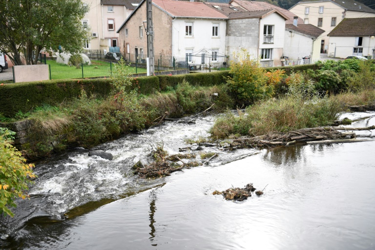 La rivière La Vologne, le 15 octobre 2024 à Docelles, dans les Vosges, dans laquelle le petit Grégory Villemin avait été retrouvé mort le 16 octobre 1984