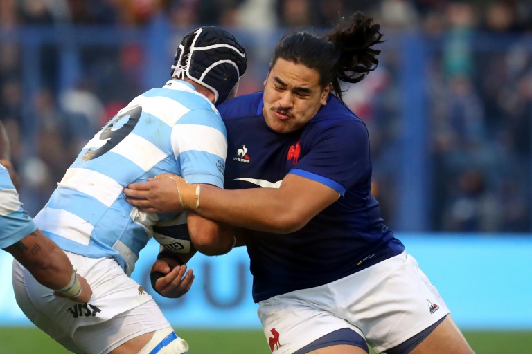 Posolo Tuilagi (droite), lors d'un match avec l'équipe de France contre l'Argentine, lors de la dernière tournée d'été, le 13 juillet 2024 à Buenos Aires