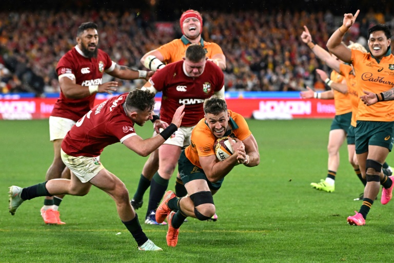 Jake Gordon inscrit un essai pour l'Australie face aux Lions britanniques et irlandais, le 26 juillet 2025 à Mebourne