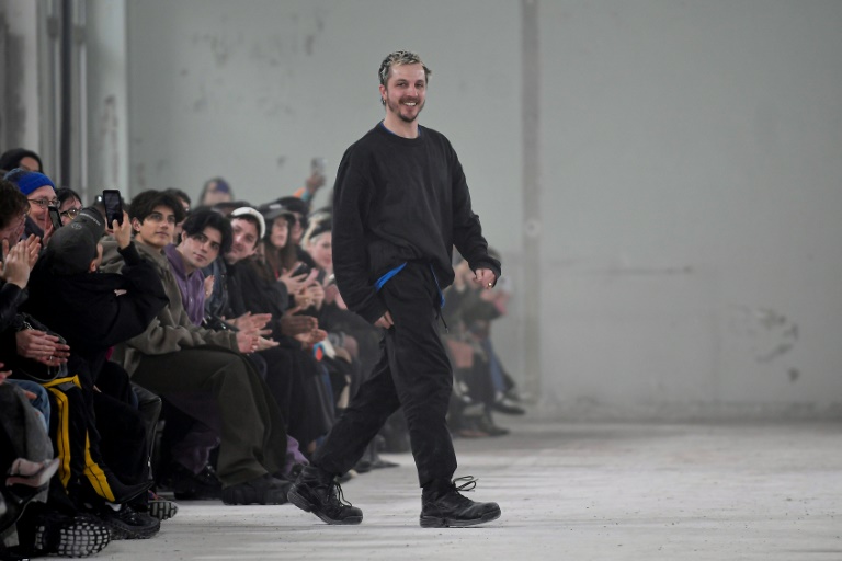 Le créateur belge Glenn Martens, le 7 mars 2023 à Paris