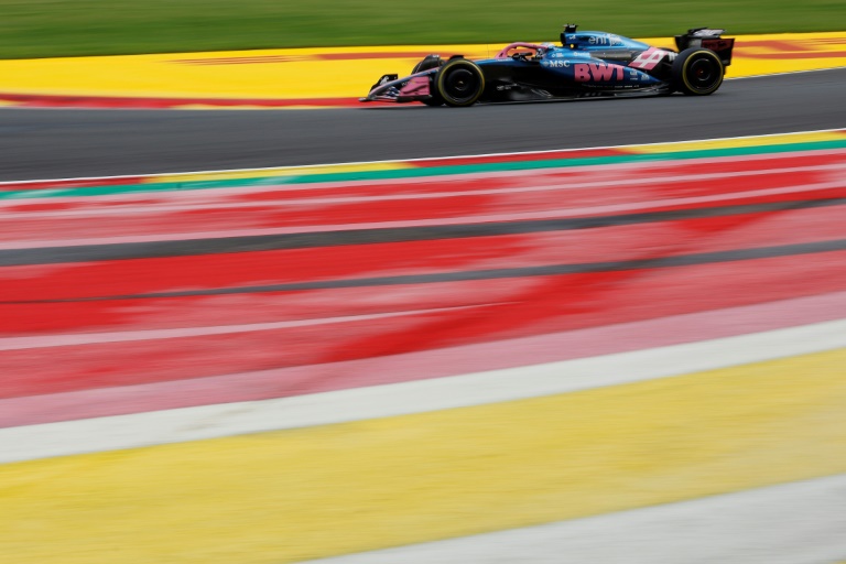 Le pilote français de Formule 1 Pierre Gasly (Alpine) s'achemine vers la 10e place du Grand Prix de Belgique sur le circuit de Spa-Francorchamps le 27 juillet 2025.