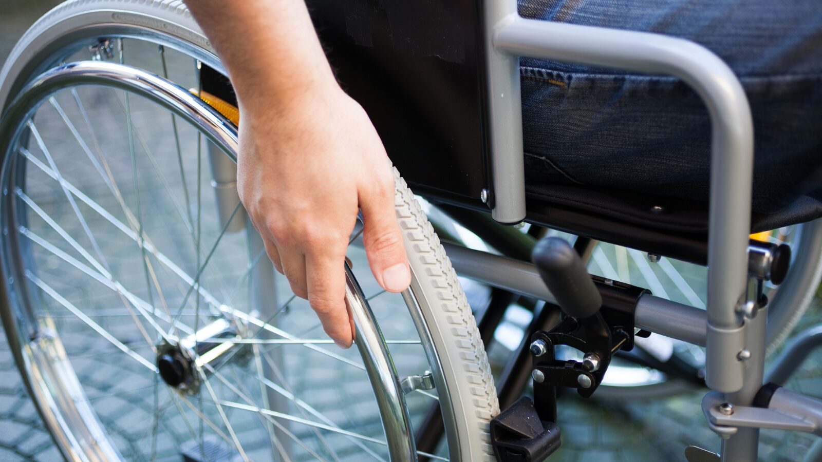 les personnes handicapées encore laissées pour compte