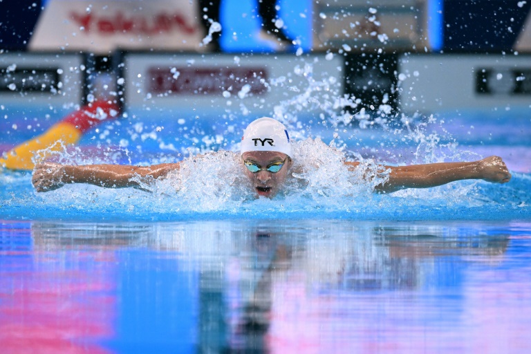 Le Français Léon Marchand lors de son sixième titre mondial sur le 200 m 4 nages aux Championnats du monde de natation à Singapour le 31 juillet 2025