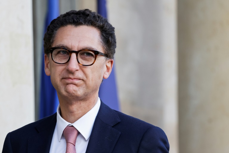 Le patron du groupe Canal+ Maxime Saada à son arrivée au palais de l'Elysée, à Paris, le 10 novembre 2023