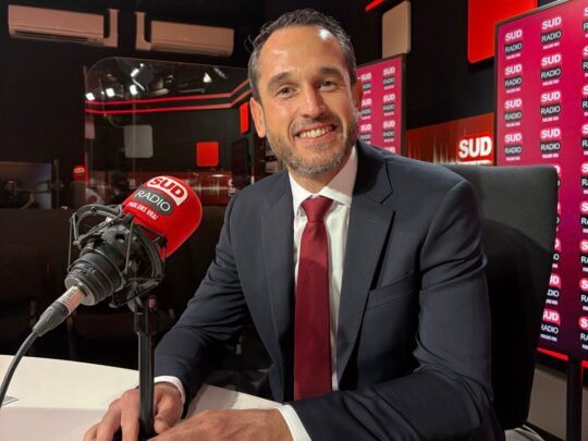 nous-demandons-la-demission-de-rachida dati-une-voyou-affirme-pierre-jouvet