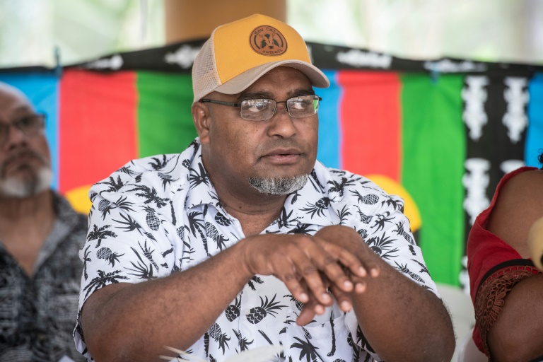 Dominique Fochi, secrétaire général de l'Union calédonienne, s'exprime lors d'une conférence à Dumbea, en Nouvelle-Calédonie, le 17 juillet 2024