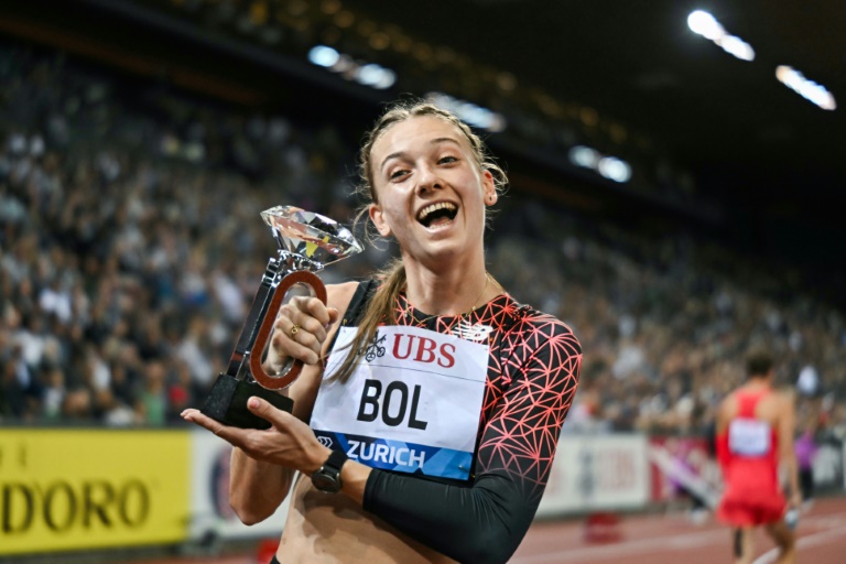 La Néerlandaise Femke Bol après avoir gagné le 400m haies à Zurich le 28 août 2025 en Suisse