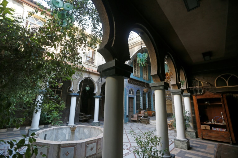La cour intérieure du palais Al-Naasan dans la vieille ville de Damas, le 18 novembre 2020