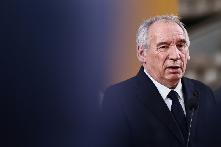 Le Premier ministre François Bayrou prononce un discours lors de la réunion des entrepreneurs français La REF 2025, au stade Roland-Garros à Paris, le 28 août 2025