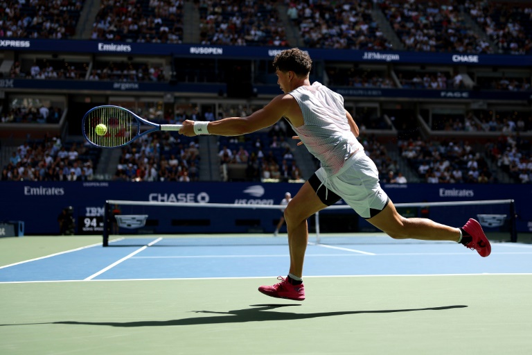 Le N.6 mondial Ben Shelton au 1er tour de l'US Open contre le Péruvien Ignacio Buse le 24 août 2025 à New York