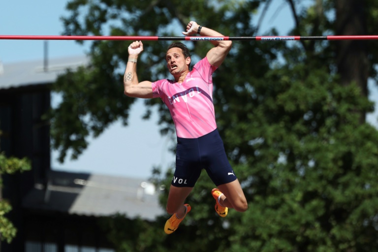Le perchiste Renaud Lavillenie sacré champion de France à Talence, le 3 août 2025