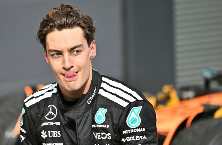 Le pilote britannique George Russell (Mercedes) après avoir terminé 3e du Grand Prix de Hongrie de Formule 1 sur le circuit du Hungaroring le 3 août 2025.